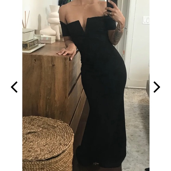 NWT Lulu’s Lynne Off the Shoulder Black Dress - Sz Small OR Medium - Picture 5 of 11